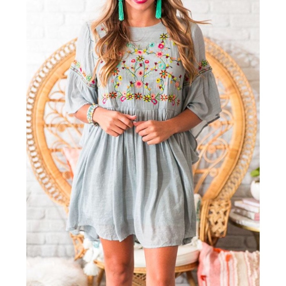NWT. Embroidered Dress